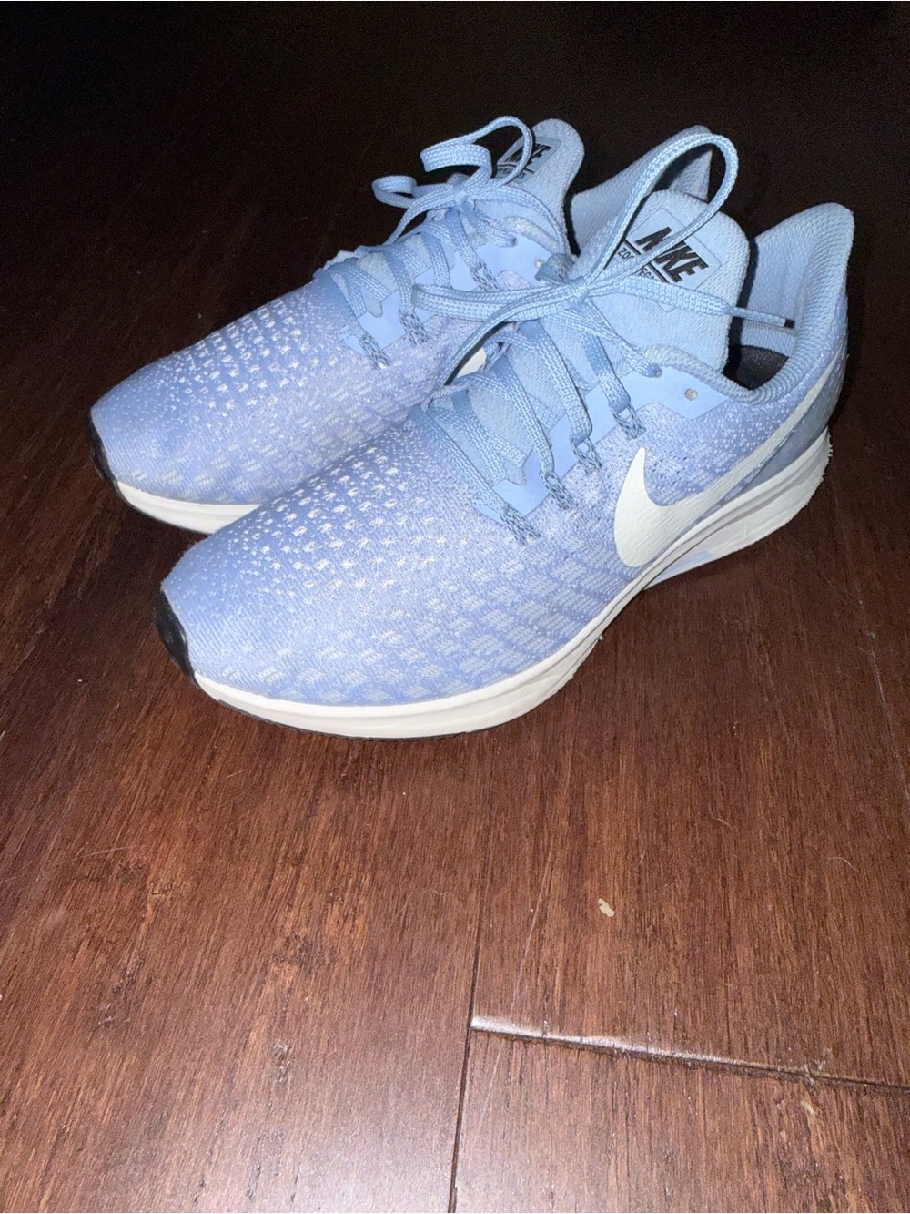 Nike Air Zoom Pegasus 35, Women’s Running Shoe, Size 9